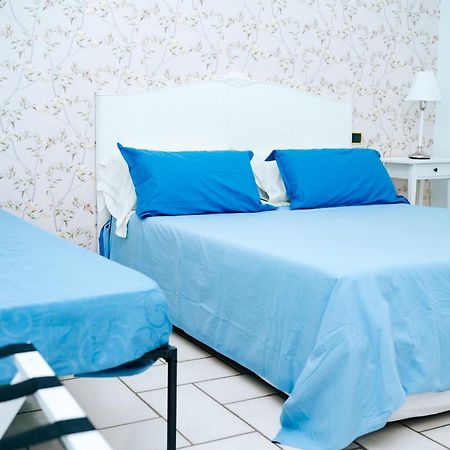 Peperosa B&B And Events Nettuno Exterior photo