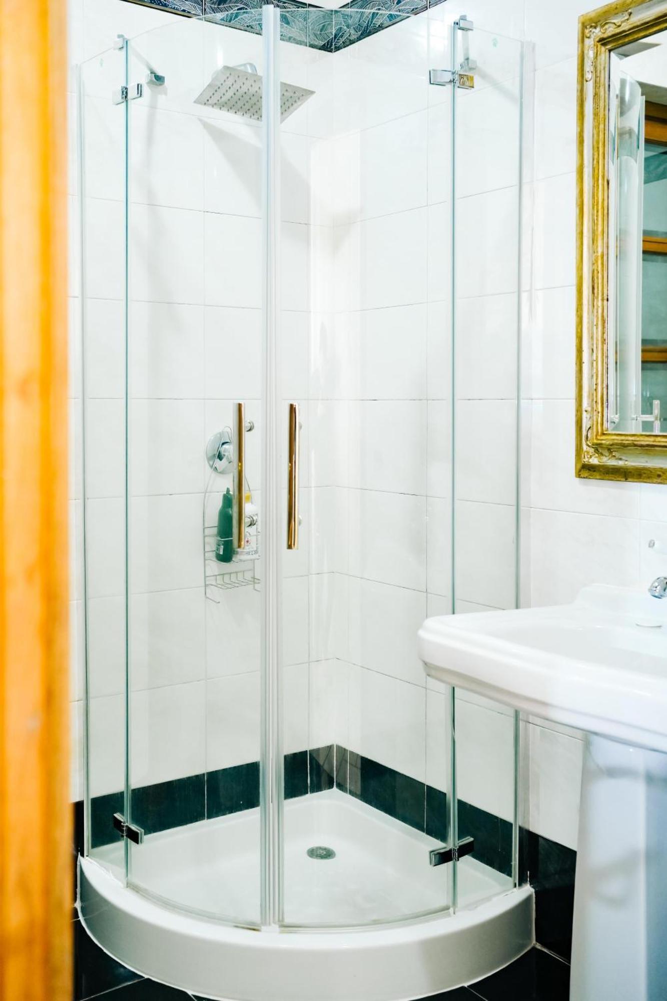 Peperosa B&B And Events Nettuno Exterior photo