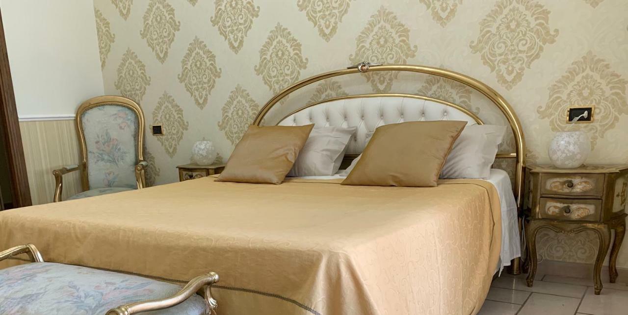 Peperosa B&B And Events Nettuno Exterior photo